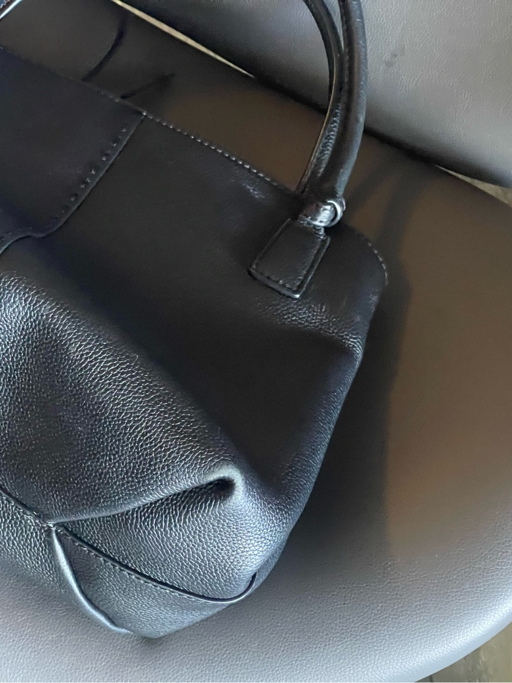 Tory Burch Black Pebbled Leather Shoulder Bag - Picture 3 of 8